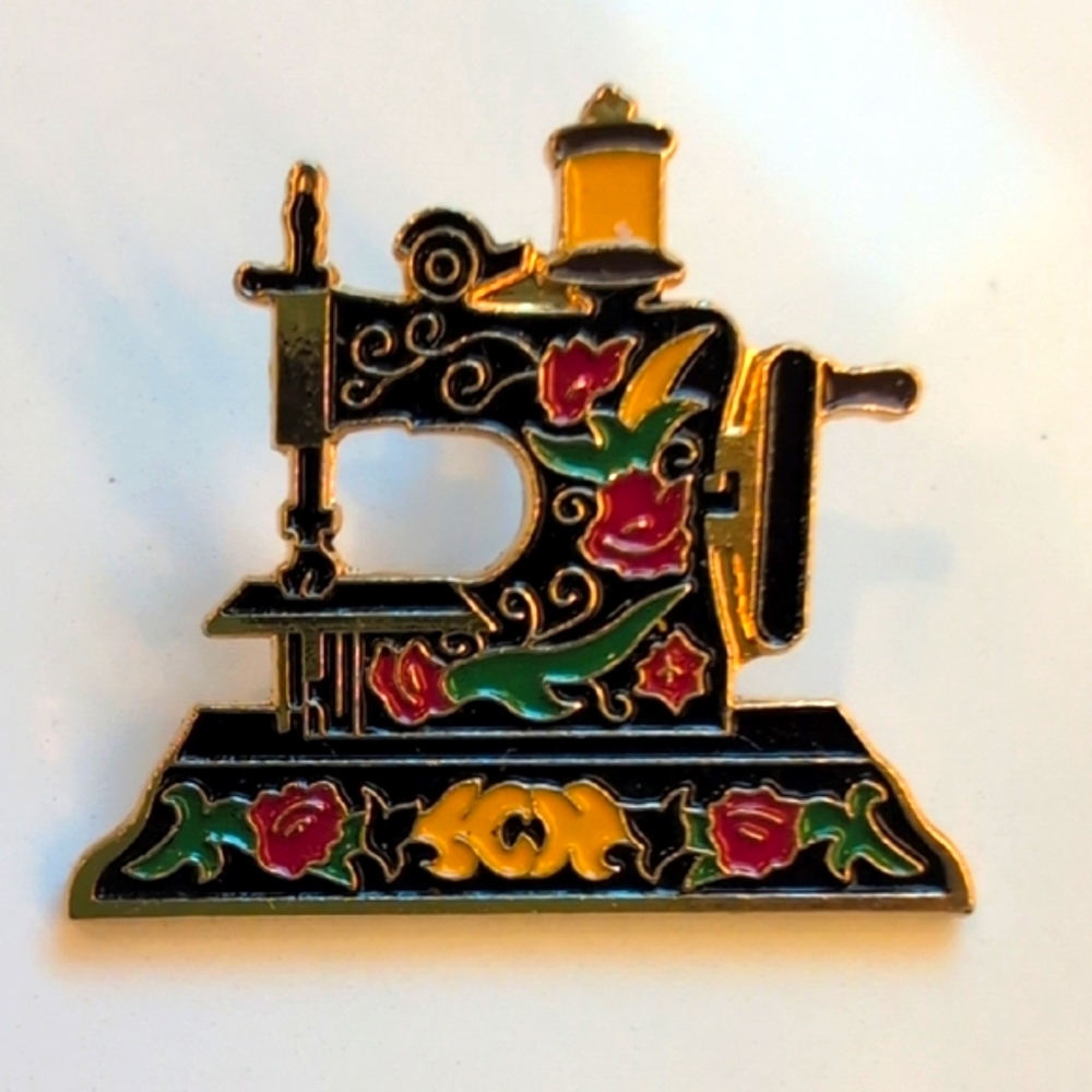 Vintage Clotilde Sewing Machine 1946 Casige Brooch Enamel Pin Gold Floral EUC